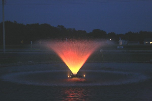 Kasco 8400VFX & 2.3VFX Floating Aerating Fountains - Shown with optional Lighting Package